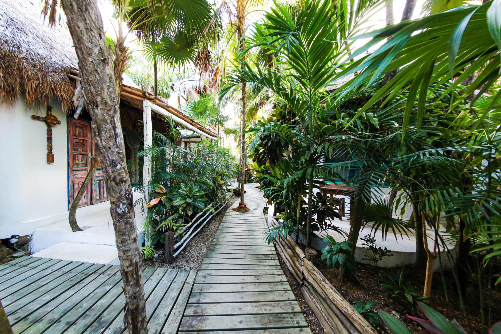 Hotel Cormoran Tulum & Cenote ภายนอก รูปภาพ